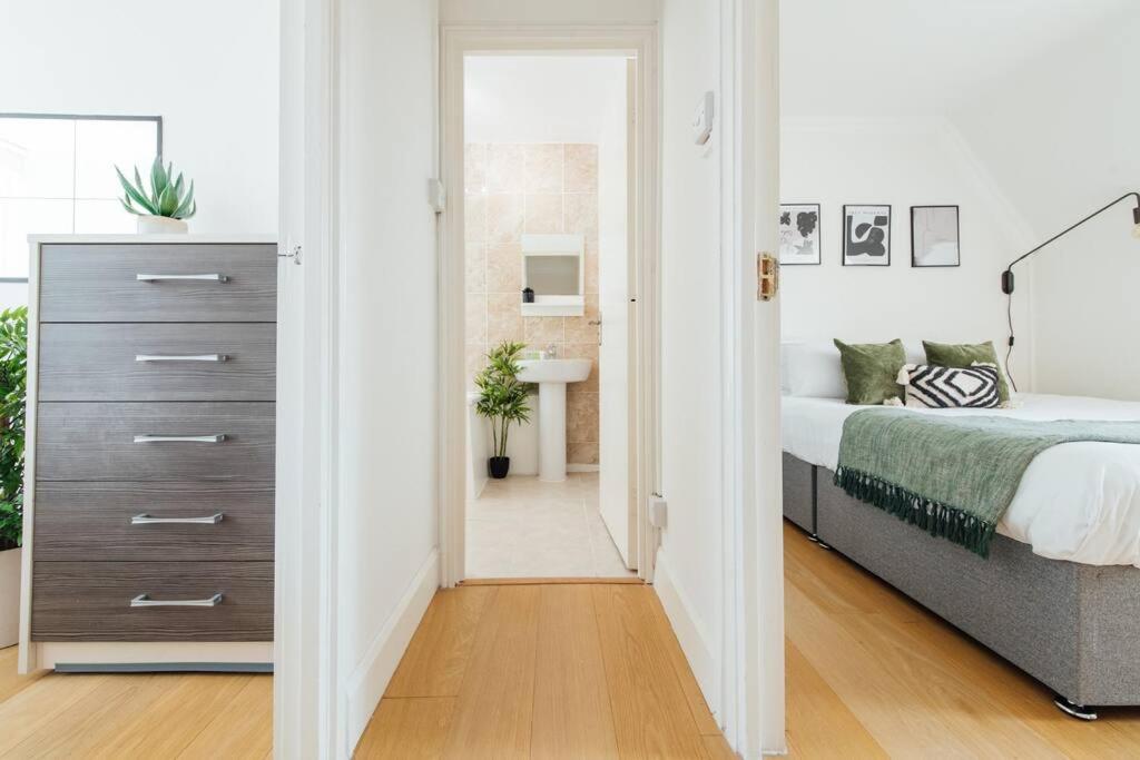 Charming 2 Bedroom Flat In The Heart Of Kings Cross, Londres Extérieur photo