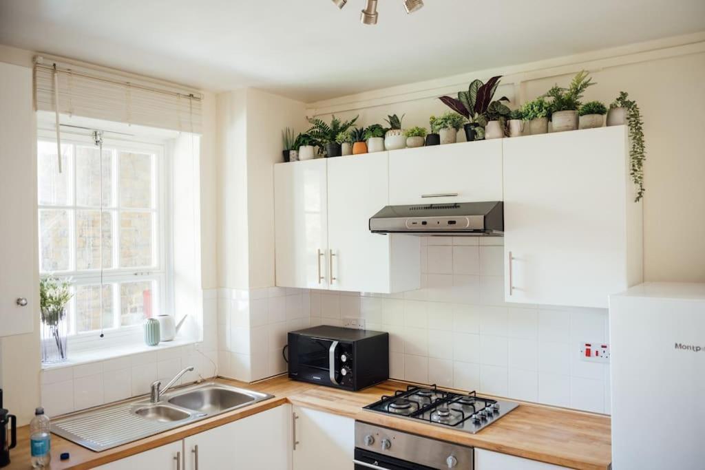 Charming 2 Bedroom Flat In The Heart Of Kings Cross, Londres Extérieur photo