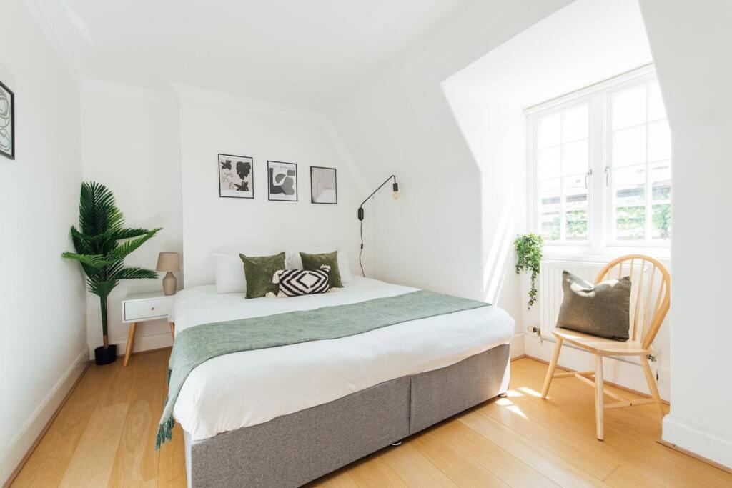 Charming 2 Bedroom Flat In The Heart Of Kings Cross, Londres Extérieur photo