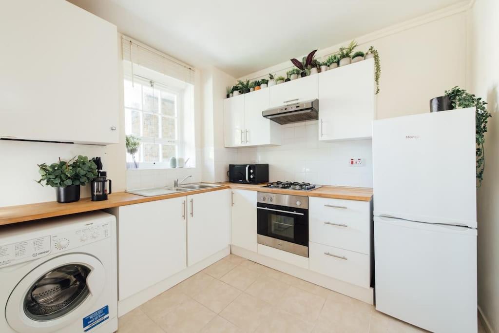 Charming 2 Bedroom Flat In The Heart Of Kings Cross, Londres Extérieur photo