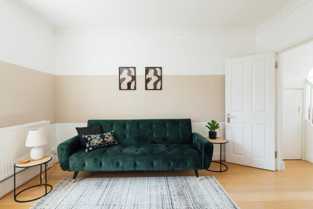 Charming 2 Bedroom Flat In The Heart Of Kings Cross, Londres Extérieur photo